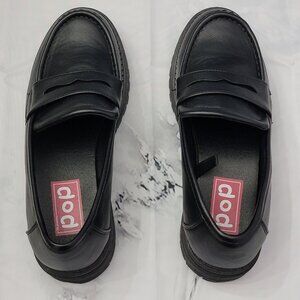 Pop Henson Women's 9M Moc Loafers in Black Smooth Material